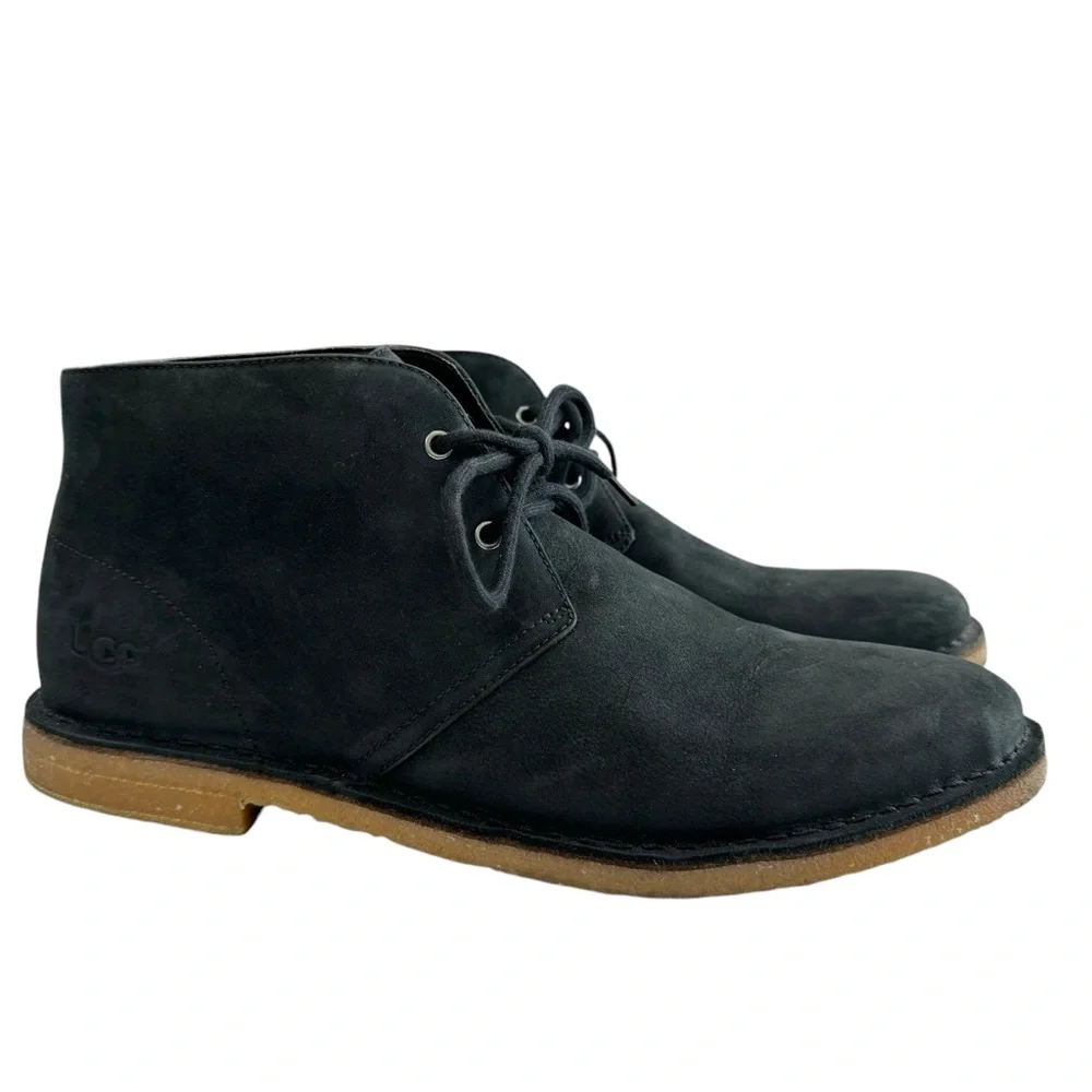 Ugg Groveland Black Leather Lace-Up Chukka Boots Men's Size 11.5